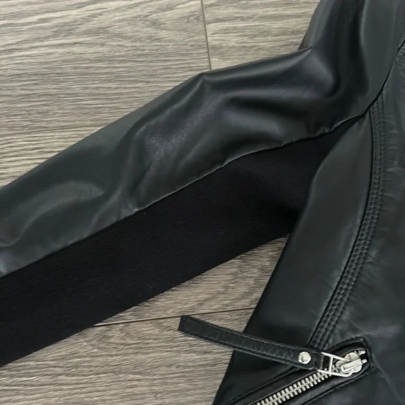 Vero Moda Ria Zip-front Moro Jacket - small - Picture 5 of 9